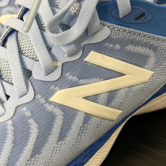 New Balance Womens Fresh Foam 860 v11 Shoes Light Blue White Size 7.5 - Picture 14 of 14